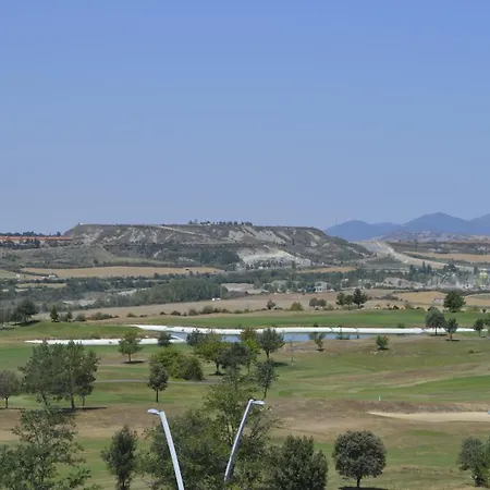 Margas Golf Pirineo Aragones شقة *