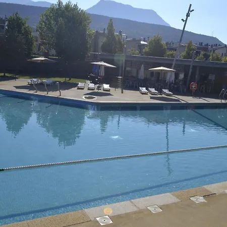 Margas Golf Pirineo Aragones شقة Sabiñánigo