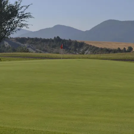 Margas Golf Pirineo Aragones شقة *